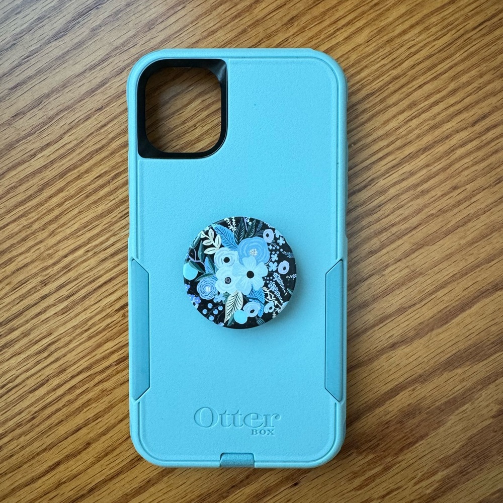 Otterbox Commuter + Popsocket Case